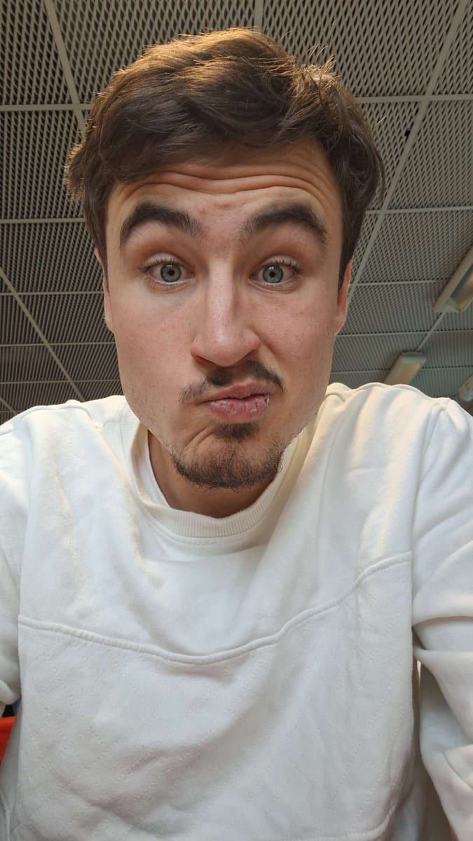 Profil de Nasime, 38 ans, Cruising gay à Hull (Québec)