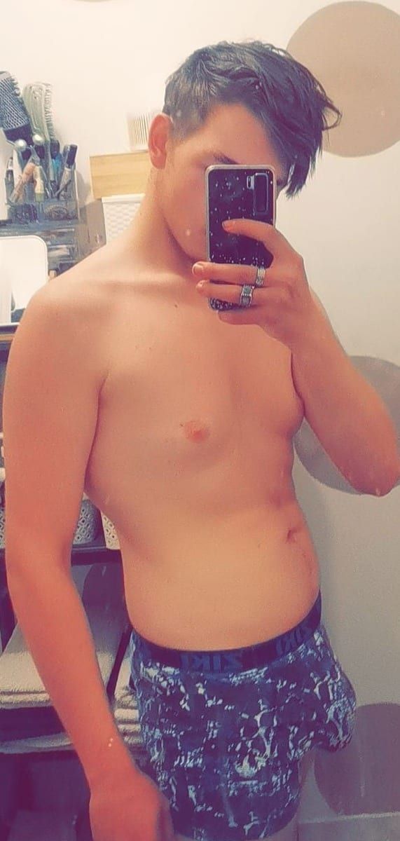 Profil de Valérian, 39 ans, Cruising gay à Howick (Québec)