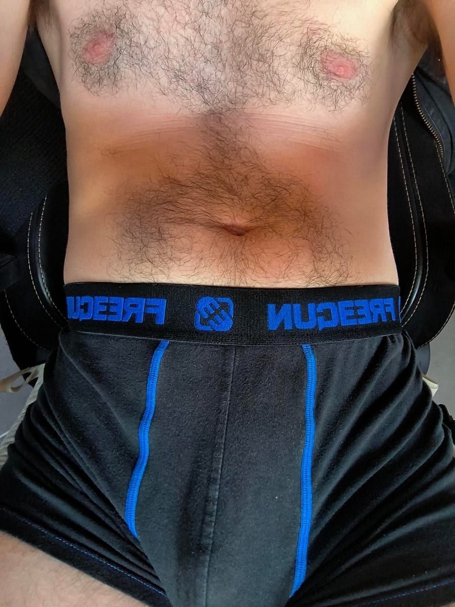 Profil de Nizam, 26 ans, Cruising gay à Bryson (Québec)