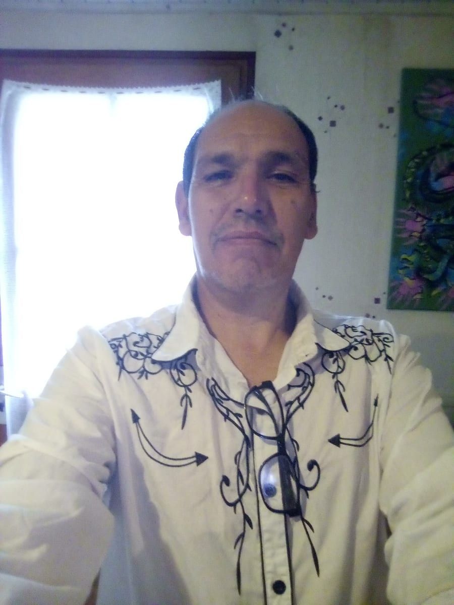 Profil de Smaël, 27 ans, Cruising gay à Morinville (Alberta)