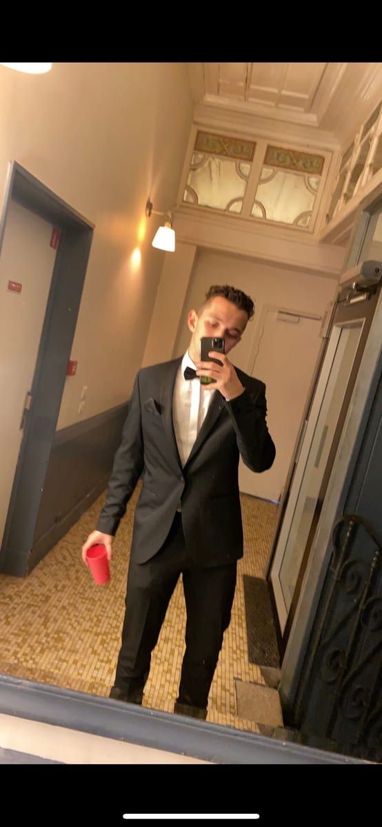 Profil de Eugenio, 28 ans, Cruising gay à Saint-Ferdinand (Québec)