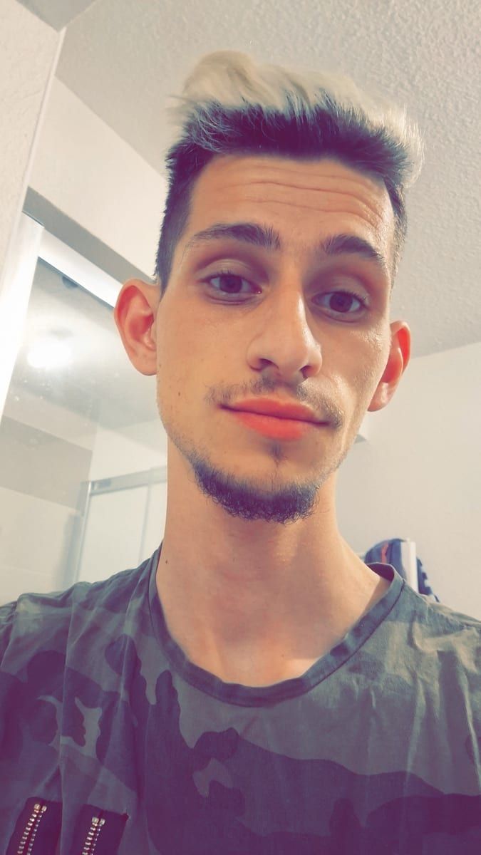Profil de Tarik, 34 ans, Cruising gay à Lefebvre (Québec)