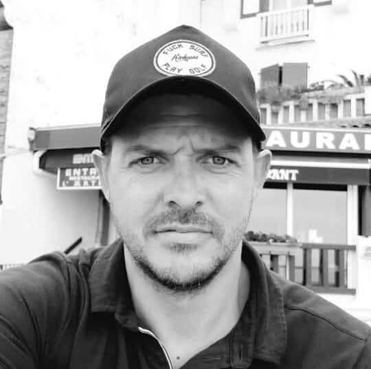 Profil de Lyrone, 38 ans, Cruising gay à Piopolis (Québec)