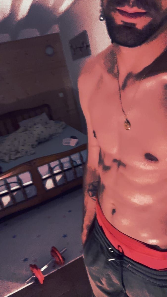 Profil de Errol, 36 ans, Cruising gay à Laval (Québec)