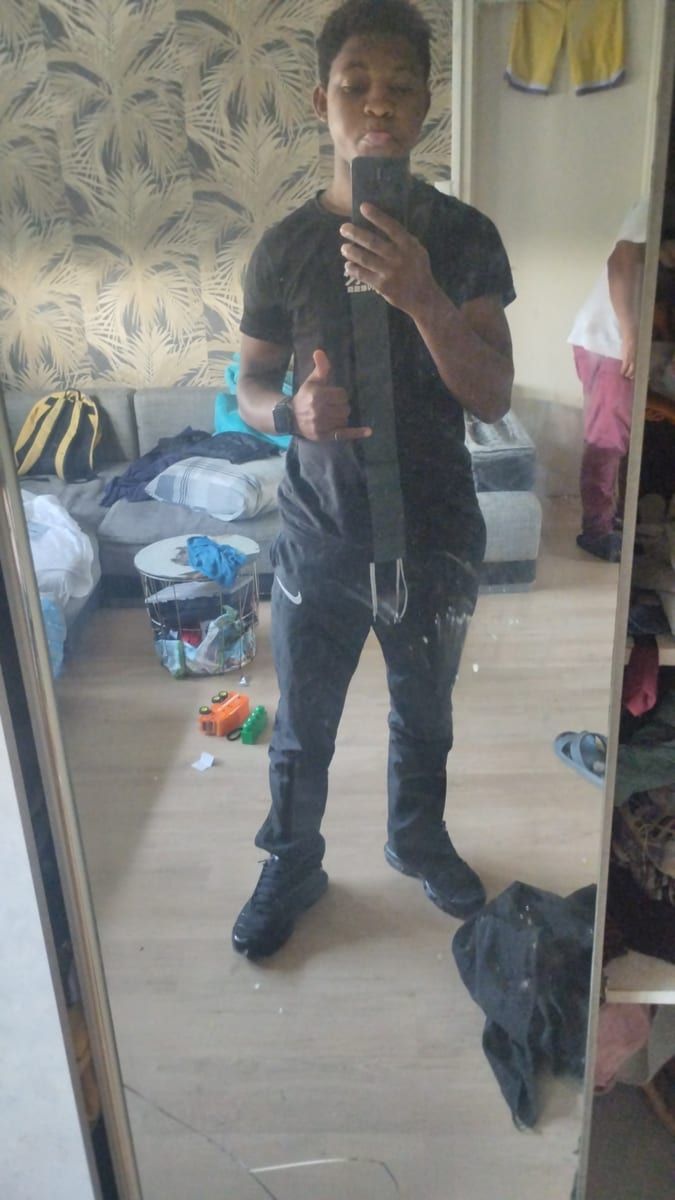 Profil de Acil, 34 ans, Cruising gay à Nominingue (Québec)