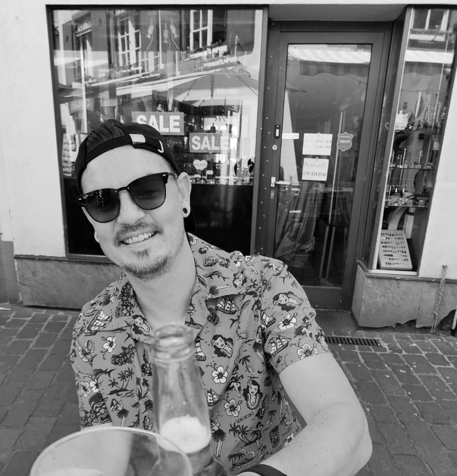 Profil de Mathyas, 42 ans, Cruising gay à Villeroy (Québec)