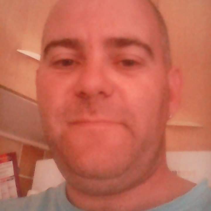 Profil de Marcelino, 38 ans, Cruising gay à Thurso (Québec)