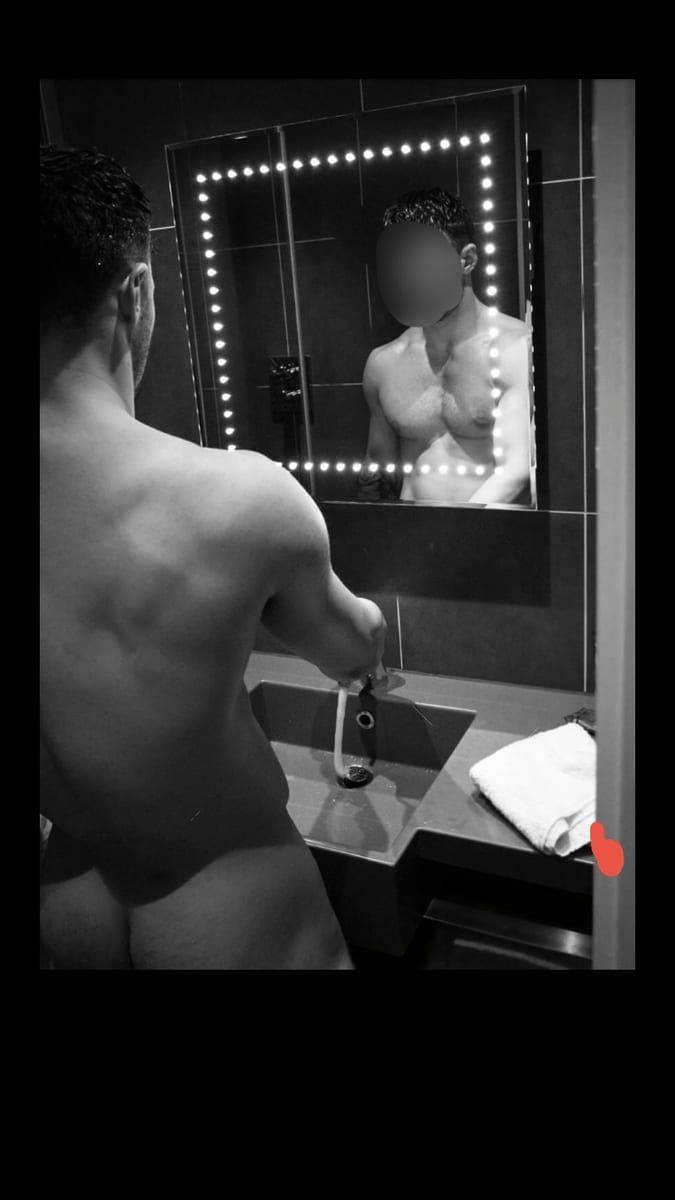 Profil de Emric, 22 ans, Cruising gay à Percé (Québec)