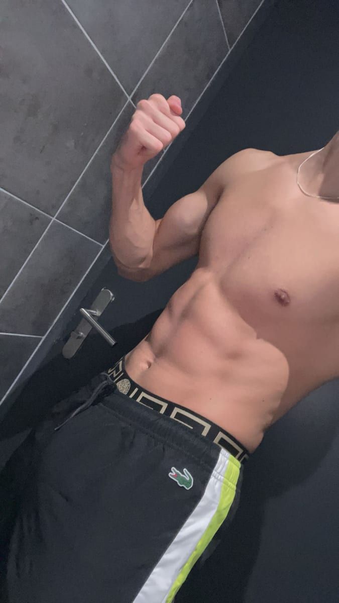 Profil de Haykal, 39 ans, Cruising gay à Bryson (Québec)