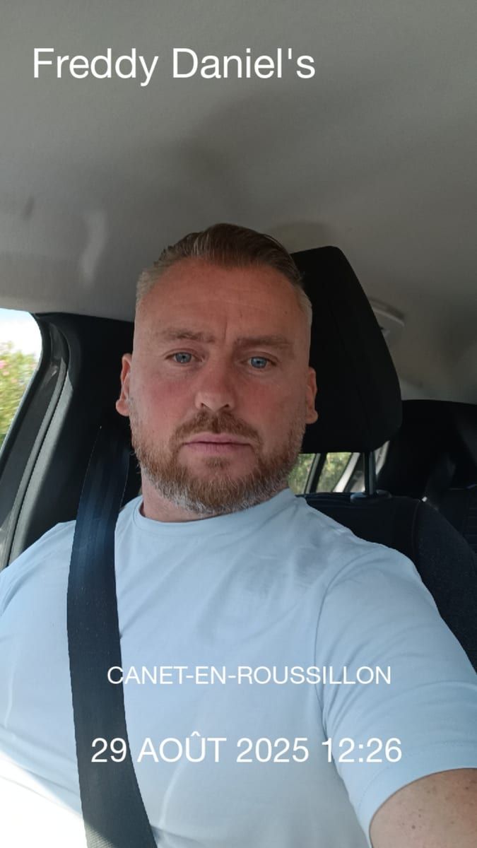Profil de Lucio, 38 ans, Cruising gay à Entrelacs (Québec)