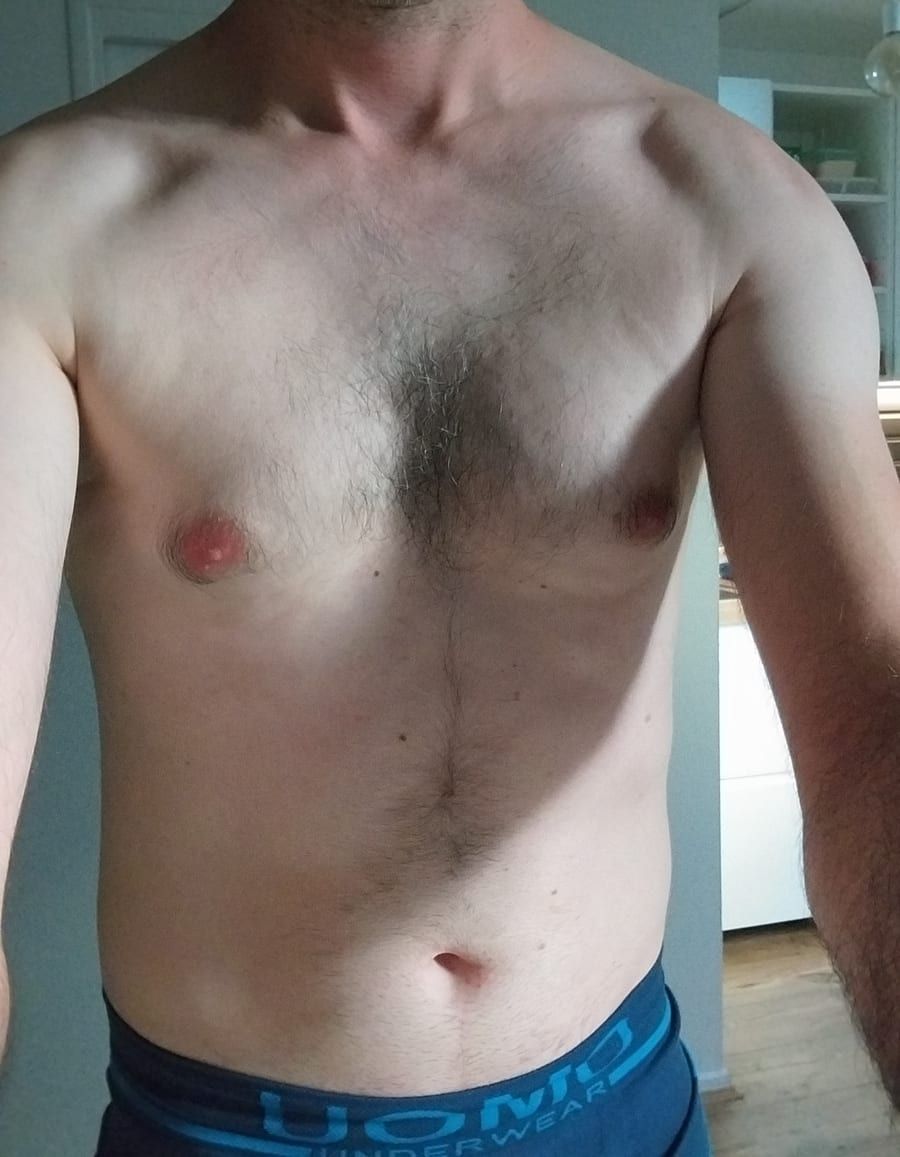 Profil de Houzefa, 34 ans, Cruising gay à Valcourt (Québec)