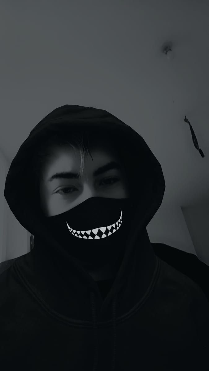 Profil de Ilian, 27 ans, Cruising gay à Saint-Henri-de-Taillon (Québec)