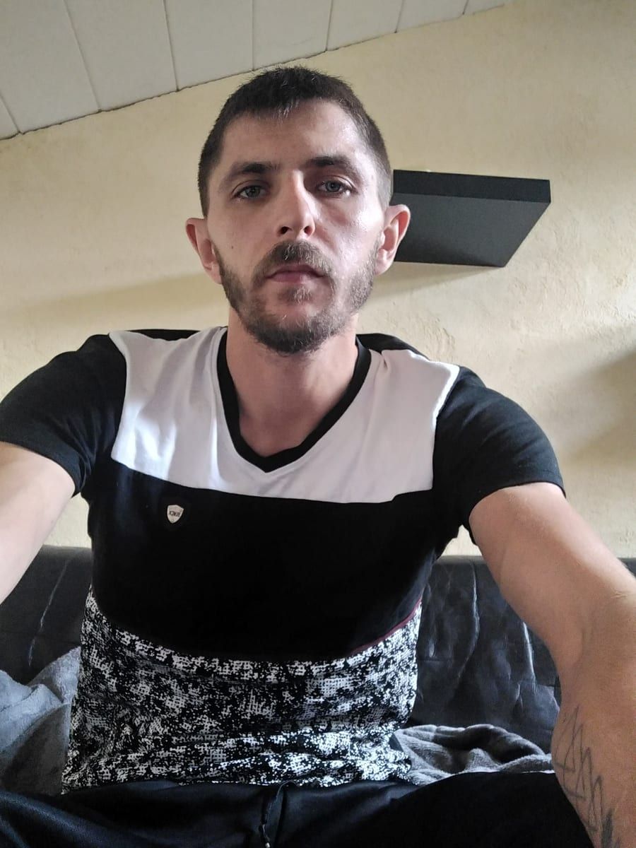 Profil de Gweltas, 28 ans, Cruising gay à Saint-Bruno (Québec)