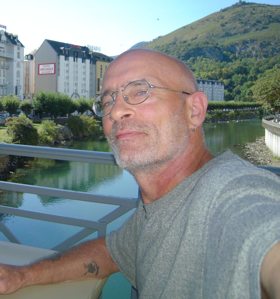 Profil de Aramis, 26 ans, Cruising gay à Stanstead (Québec)