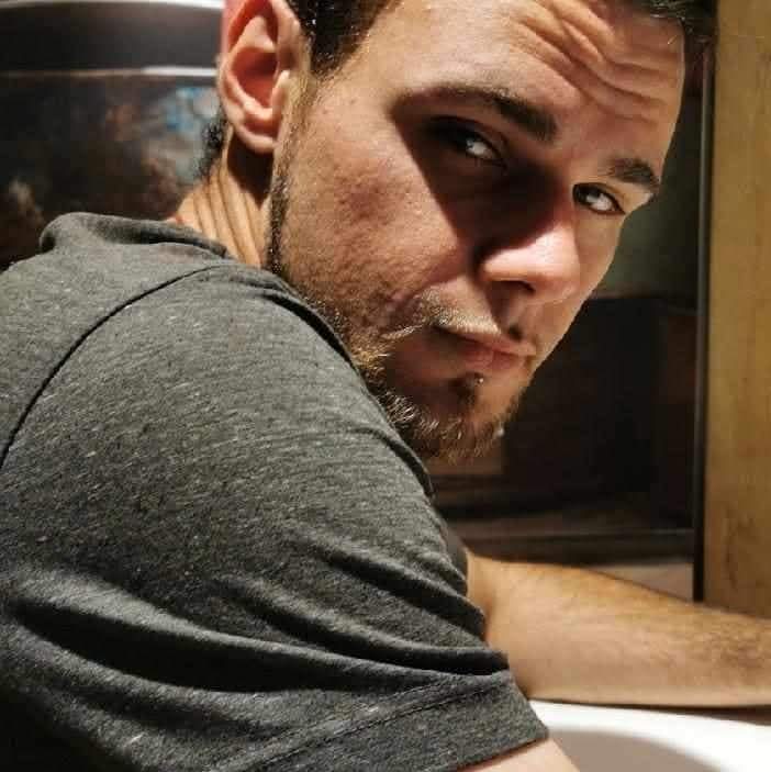 Profil de Pino, 32 ans, Cruising gay à Lévis (Québec)