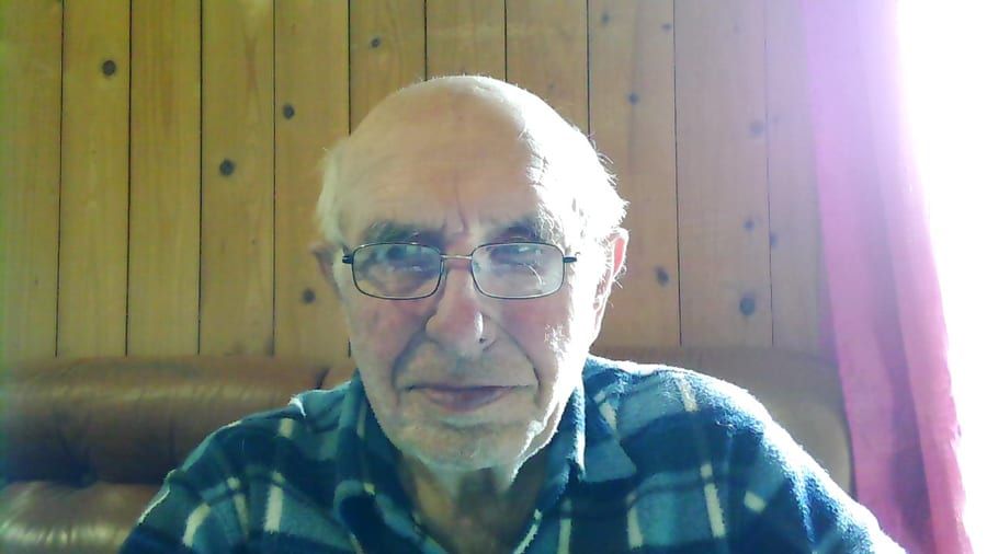Profil de Ayoub, 24 ans, Cruising gay à Barkmere (Québec)