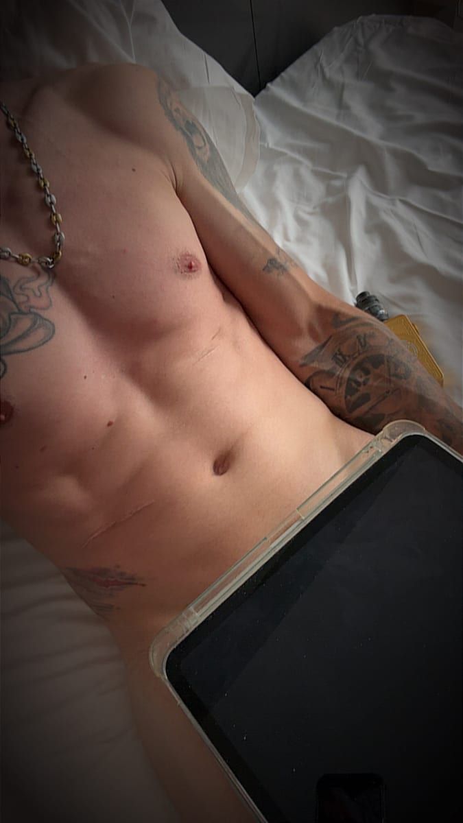 Profil de Joao, 36 ans, Cruising gay à Valcourt (Québec)