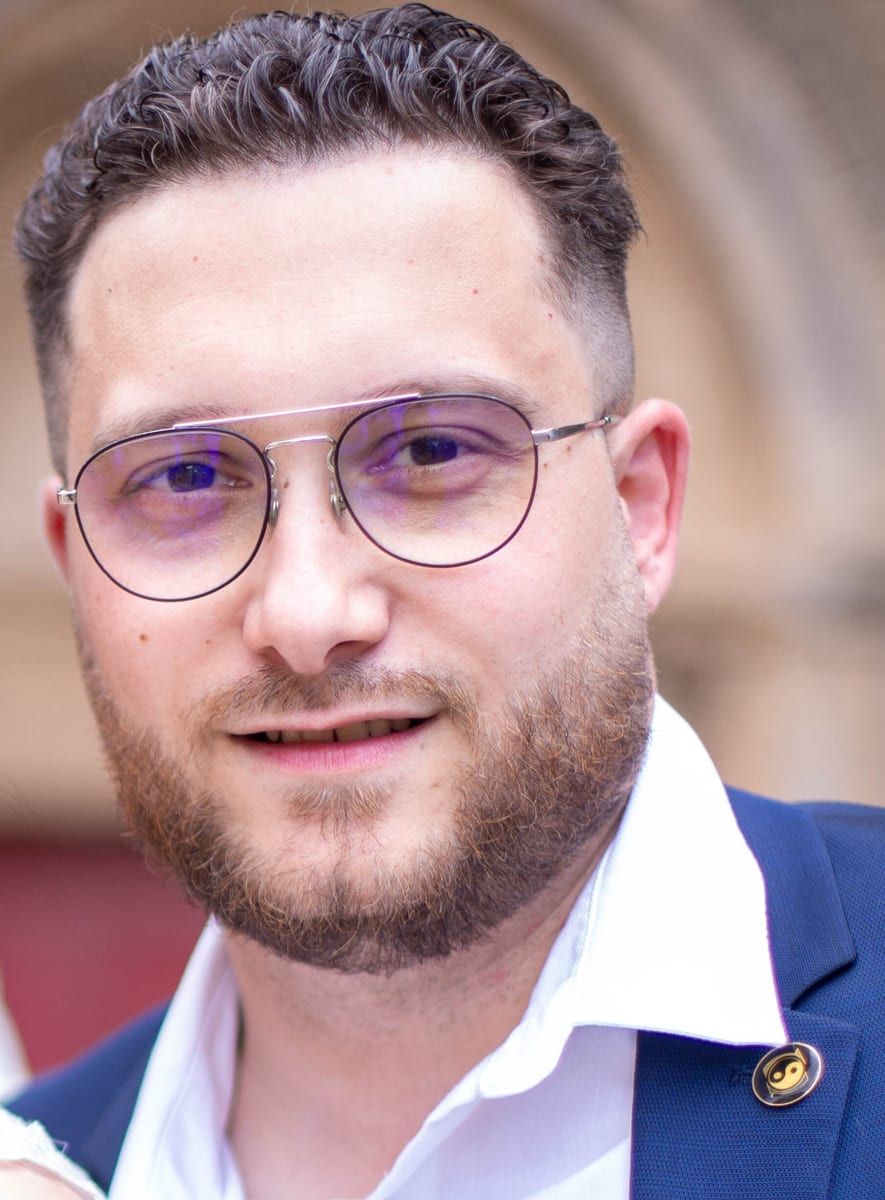Profil de Nasime, 37 ans, Cruising gay à Bryson (Québec)