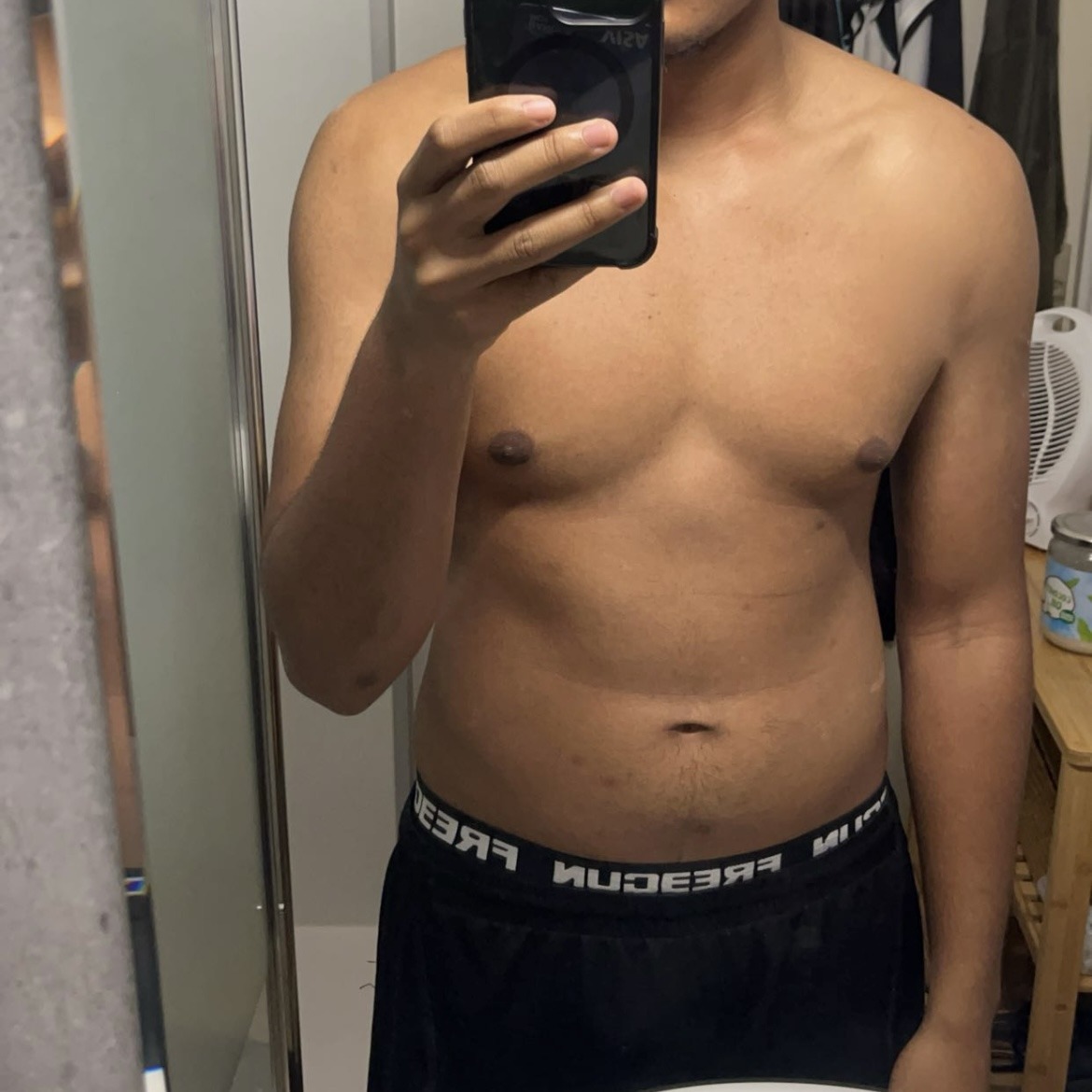 Profil de Rayene, 39 ans, Cruising gay à Laterrière (Québec)
