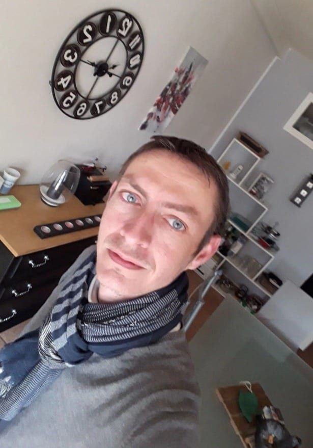 Profil de Adlene, 22 ans, Cruising gay à Dunham (Québec)