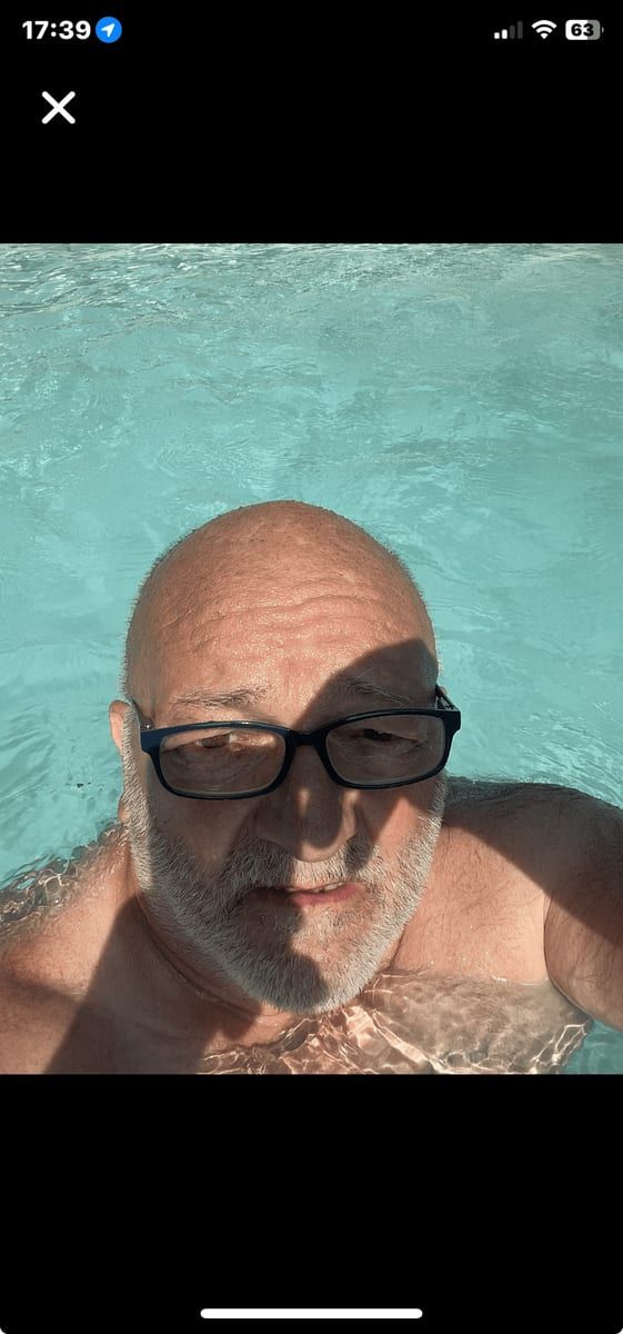 Profil de Tomi, 24 ans, Cruising gay à Ripon (Québec)