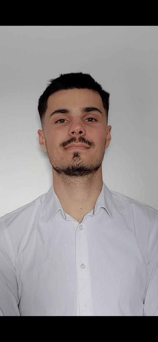 Profil de Nolhann, 39 ans, Cruising gay à Napierville (Québec)