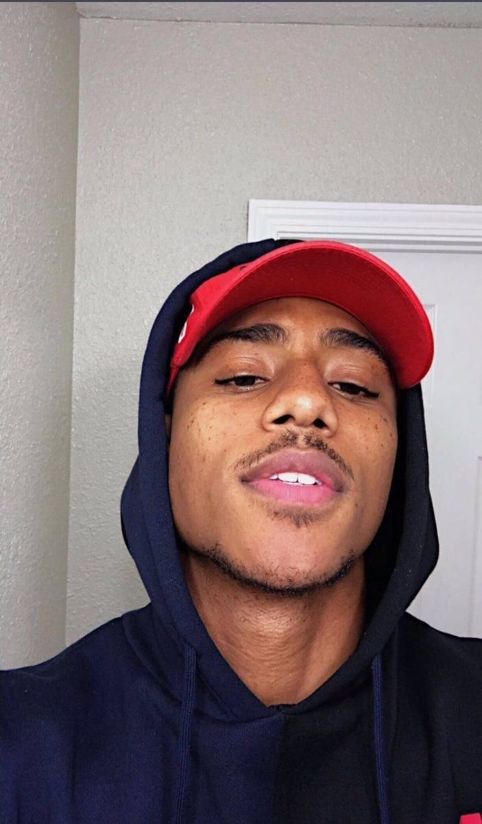 Profil de Perceval, 42 ans, Cruising gay à Barkmere (Québec)