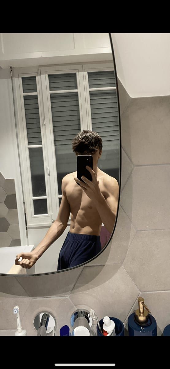 Profil de Chafik, 45 ans, Cruising gay à Chambord (Québec)