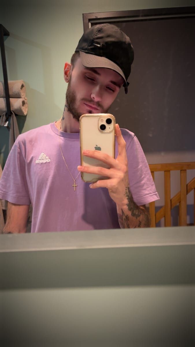 Profil de Kymani, 35 ans, Cruising gay à Napierville (Québec)