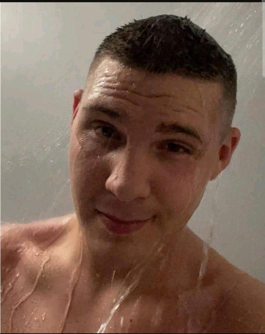 Profil de Rodriguez, 30 ans, Cruising gay à Saint-Gilles (Québec)