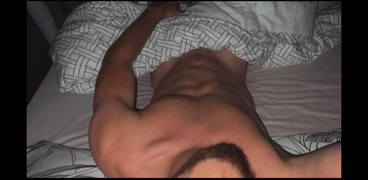 Profil de Diadie, 22 ans, Cruising gay à Saint Andrews (Nouveau-Brunswick)