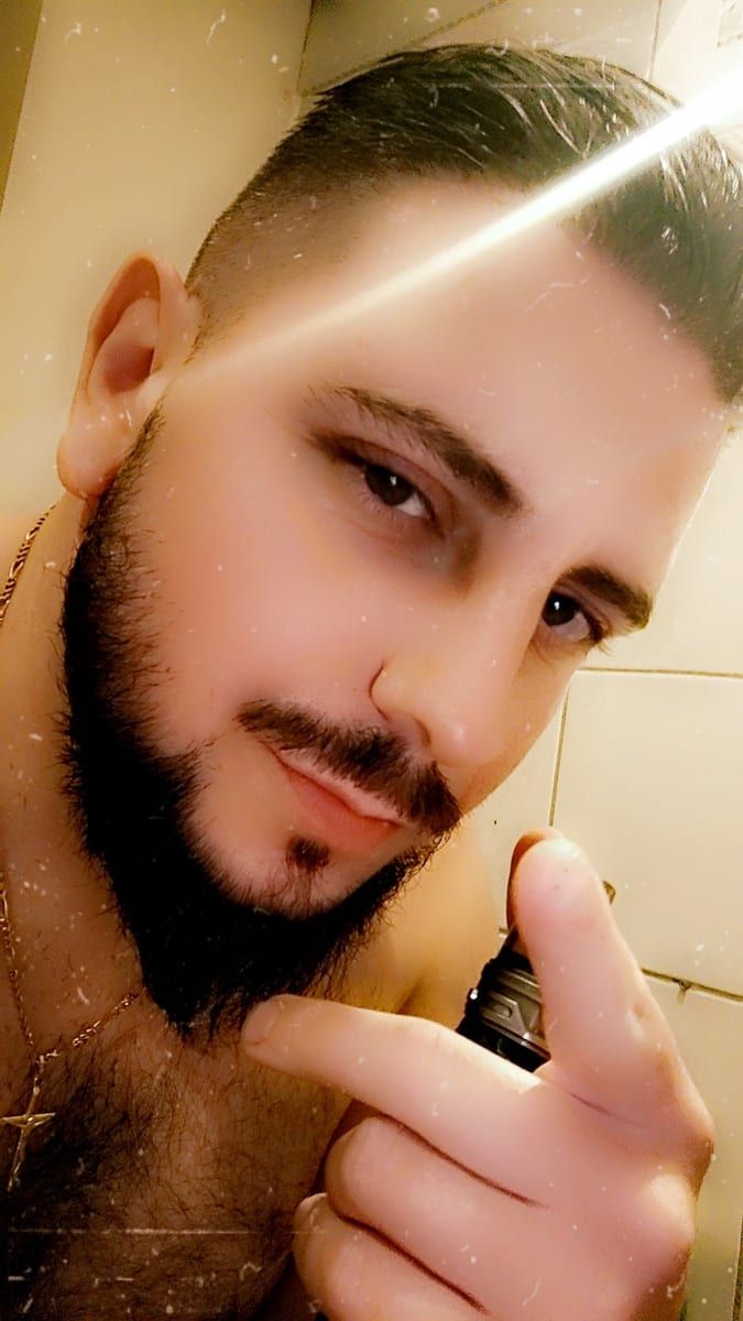 Profil de Iannis, 40 ans, Cruising gay à Zenon Park (Saskatchewan)