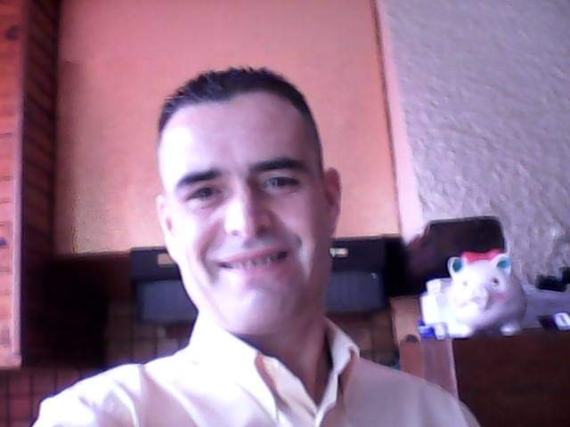 Profil de Riwan, 39 ans, Cruising gay à Beebe (Québec)